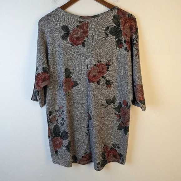 Floral Tunic - Medium - Picture 3 of 3
